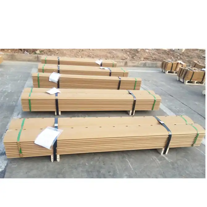 What are the specifications of the 4T2231 grader blade?